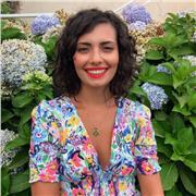 Studentessa di medicina impartisce ripetizioni di chimica e biologia